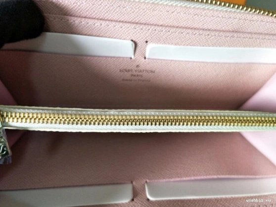 WIS CHANELEMENCE Vuitton WALLET Louis 0126